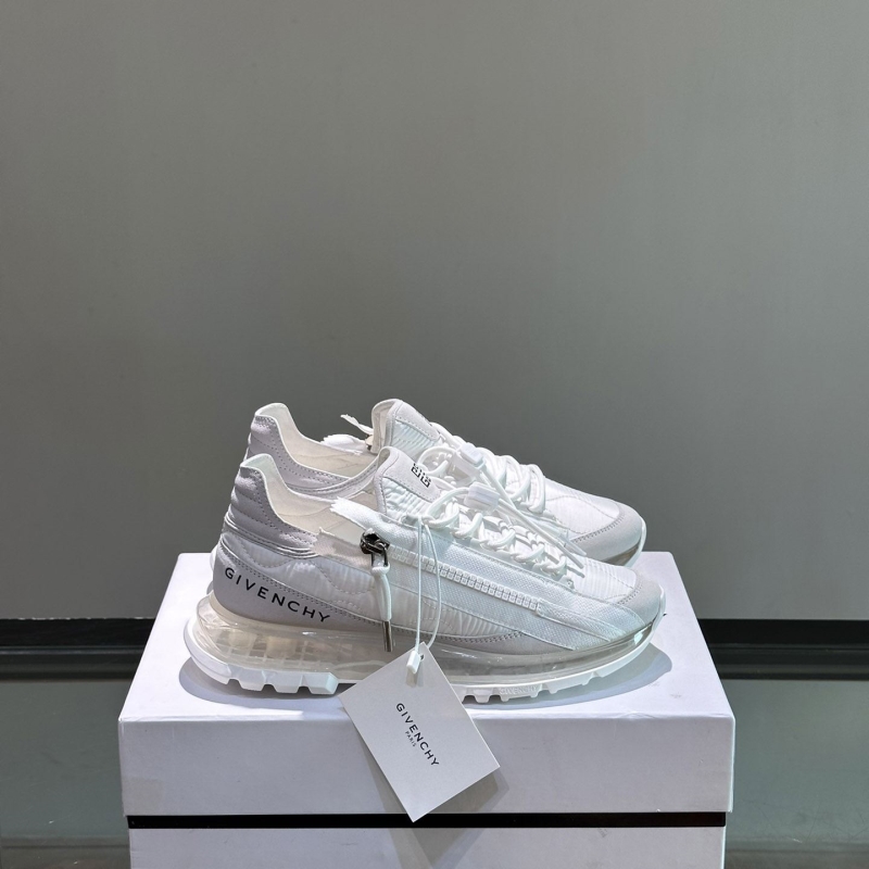 Givenchy Sneakers